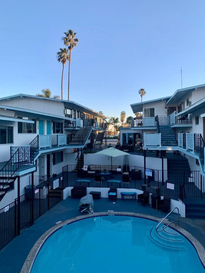 Inn At East Beach Santa Barbara Exteriör bild